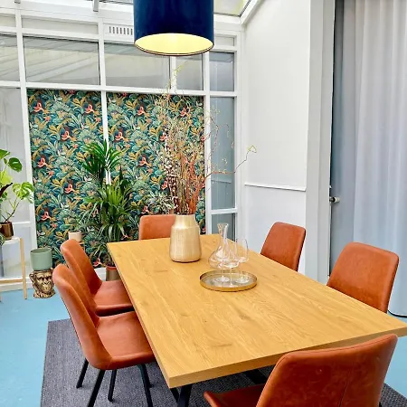 Luxury 5br - Chic & Spacious - Families Apartment