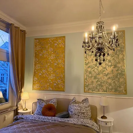 Luxury 5br - Chic & Spacious - Families Apartment