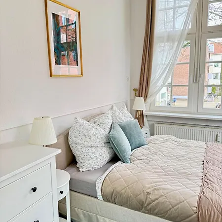 Apartment Luxury 5br - Chic & Spacious - Families *
