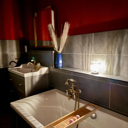 Luxury 5br - Chic & Spacious - Families Oldenburg