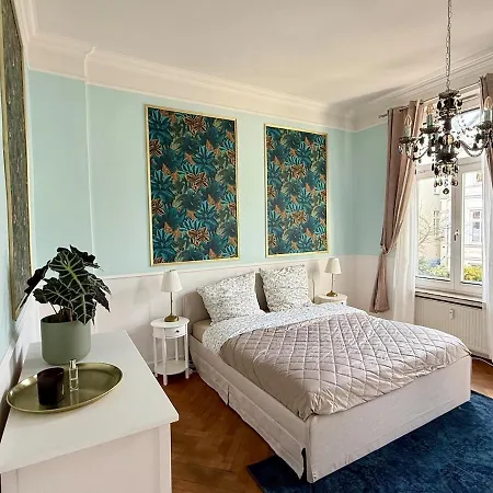 Apartmán Luxury 5br | Chic & Spacious | Families *