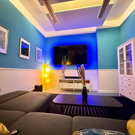 Luxury 5br | Chic & Spacious | Families Apartment Oldenburg